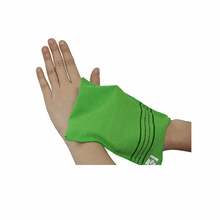 Load image into Gallery viewer, Magic Exfoliating Towel