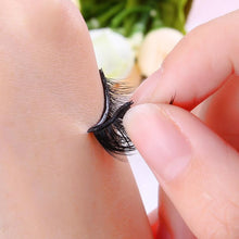 Load image into Gallery viewer, Reusable Self-Adhesive Eyelashes