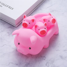 Load image into Gallery viewer, Children Pig Family Bathing Toy Squeeze Sound Toy Kid Game Toys Beach Toy